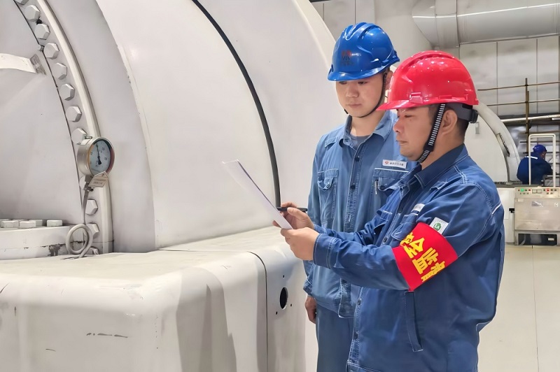 201760943971493753.jpg 府谷能源:打响“奋战四季度、冲刺总目标”攻坚仗1.jpg