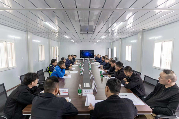 051762329690405058.jpg 051762329690405058.jpg