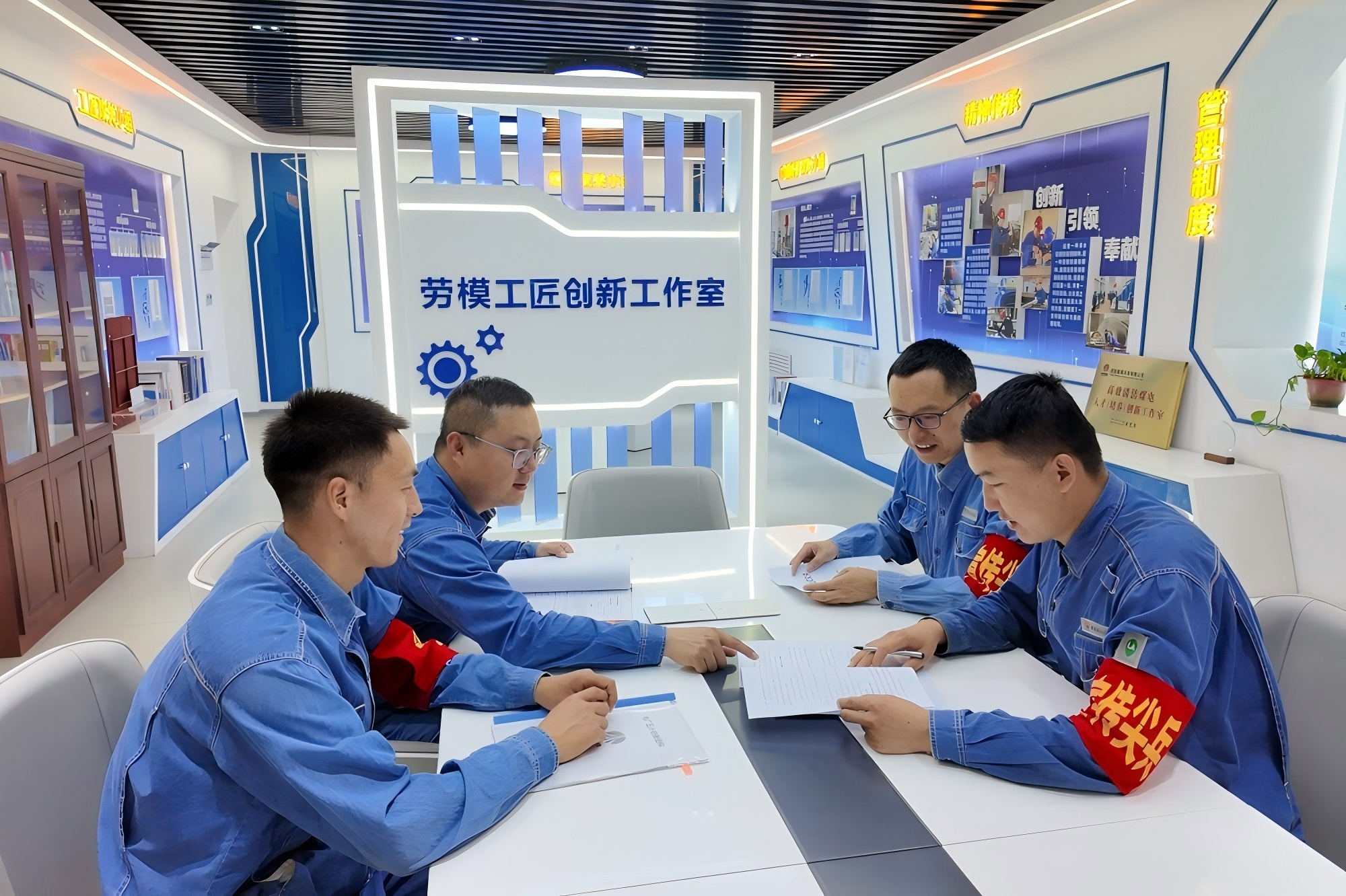 101762741850787229.png 101762741850787229.png